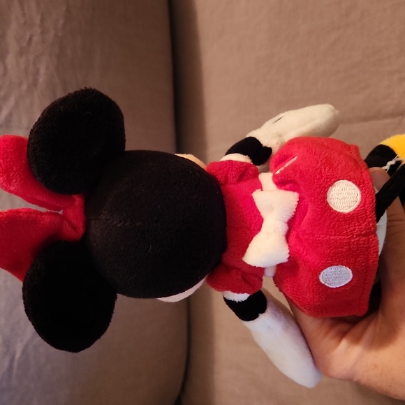 DISNEY Minnie Mouse red tote bag with small Minnie Mouse stuffed character - Picture 11 of 16